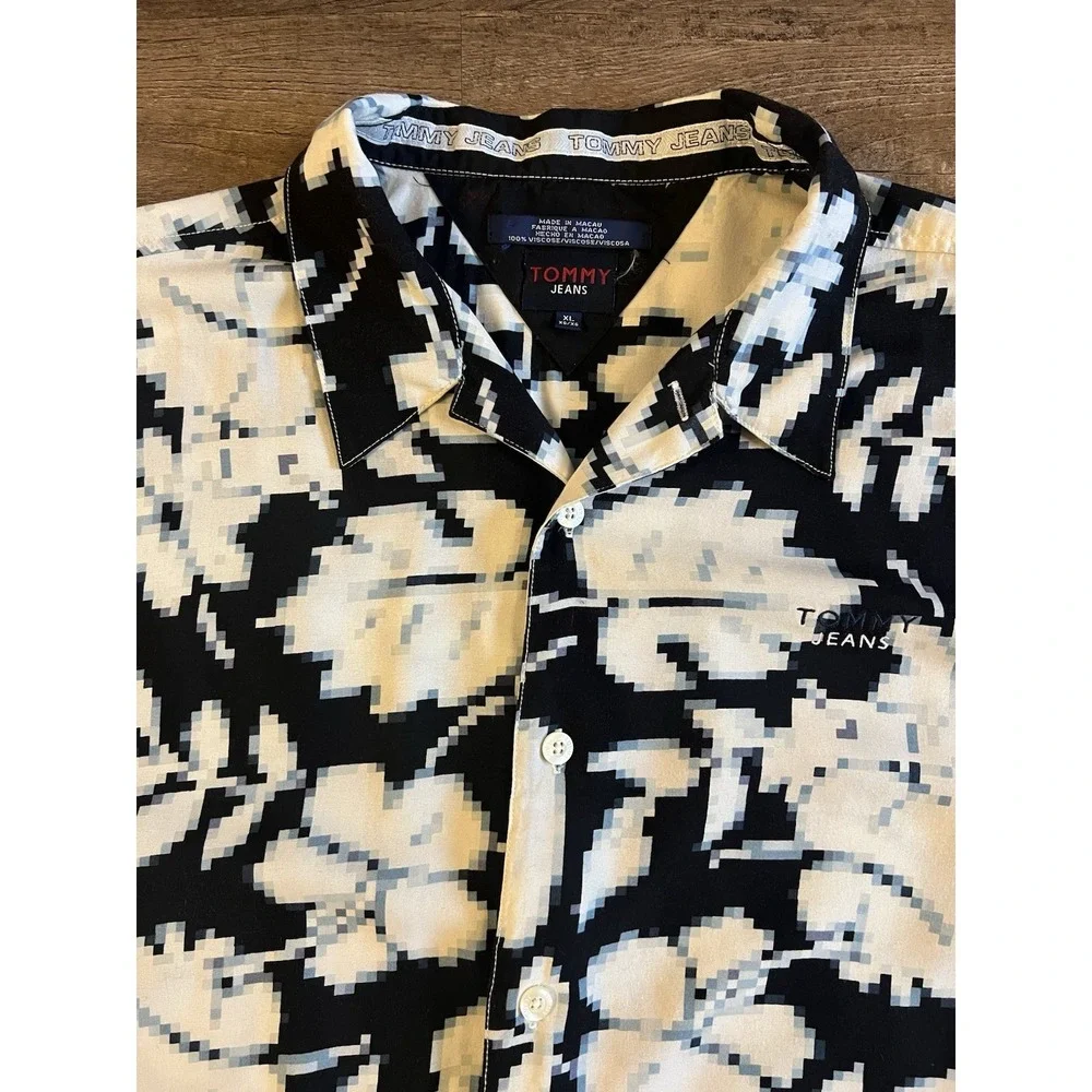 Vtg Tommy Hilfiger Tommy Jeans Hibiscus Shirt Mens X-Large‎ Floral Beach C43